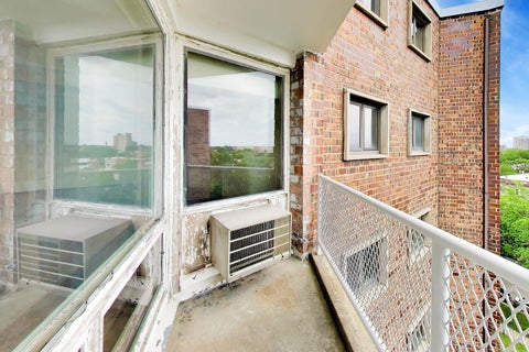 Tiny photo for 1122 W LUNT Avenue #8C, Chicago, IL 60626 (MLS # 12711223)