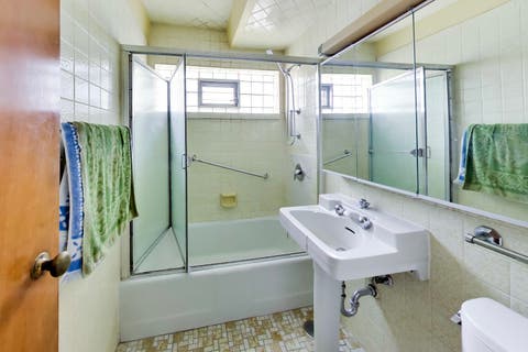 Tiny photo for 1122 W LUNT Avenue #8C, Chicago, IL 60626 (MLS # 12711223)