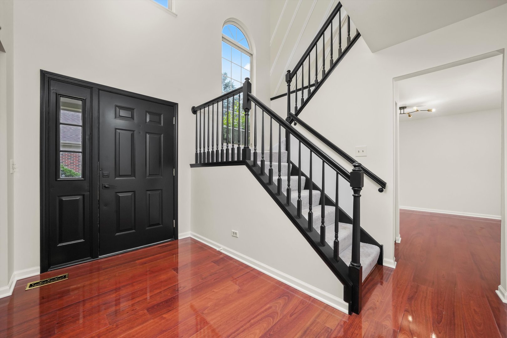 881 Dandridge Court