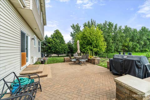 Tiny photo for 542 Snow Street, Sugar Grove, IL 60554 (MLS # 12712629)