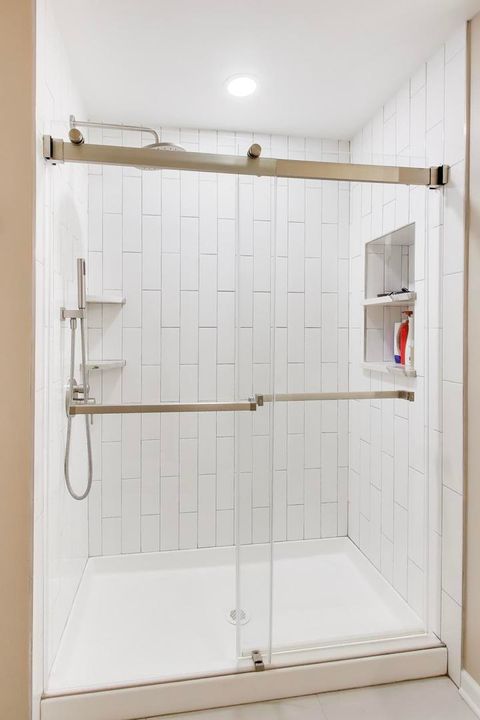 Tiny photo for 2080 Pennsbury Lane, Hanover Park, IL 60133 (MLS # 12619615)