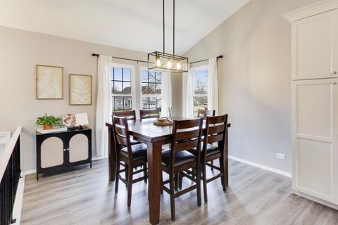 Tiny photo for 2080 Pennsbury Lane, Hanover Park, IL 60133 (MLS # 12619615)