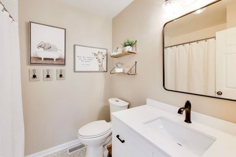 Tiny photo for 2080 Pennsbury Lane, Hanover Park, IL 60133 (MLS # 12619615)