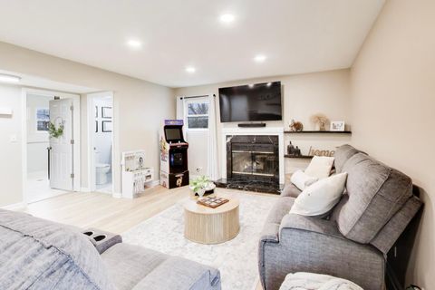 Tiny photo for 2080 Pennsbury Lane, Hanover Park, IL 60133 (MLS # 12619615)