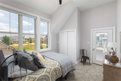 Tiny photo for 12 Great Loop West, Ottawa, IL 61350 (MLS # 12533289)