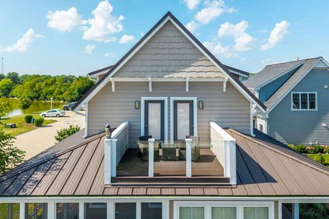 Tiny photo for 12 Great Loop West, Ottawa, IL 61350 (MLS # 12533289)