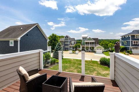 Tiny photo for 12 Great Loop West, Ottawa, IL 61350 (MLS # 12533289)