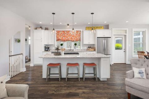 Tiny photo for 12 Great Loop West, Ottawa, IL 61350 (MLS # 12533289)