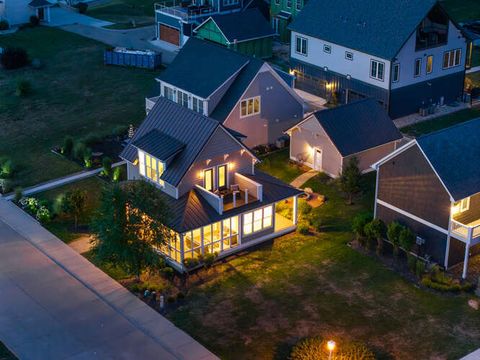 Tiny photo for 12 Great Loop West, Ottawa, IL 61350 (MLS # 12533289)