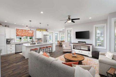 Tiny photo for 12 Great Loop West, Ottawa, IL 61350 (MLS # 12533289)