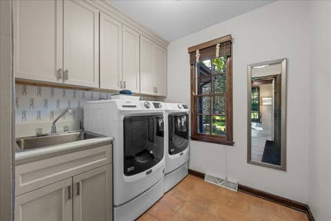 Tiny photo for 40W170 Deer Run Drive, St. Charles, IL 60175 (MLS # 12715421)