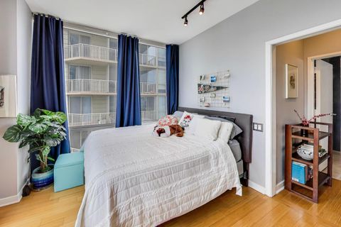 Tiny photo for 653 N Kingsbury Street #1907, Chicago, IL 60654 (MLS # 12599284)