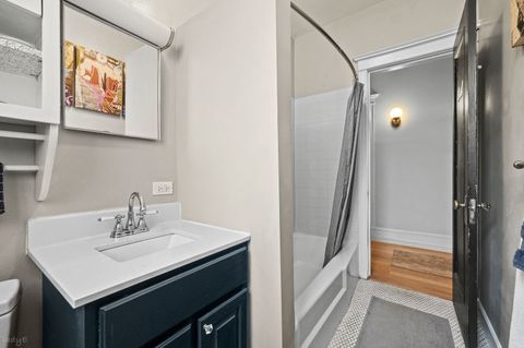 Tiny photo for 4517 N Ashland Avenue #3N, Chicago, IL 60640 (MLS # 12665289)