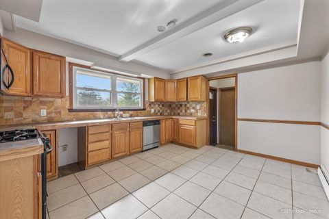 Tiny photo for 24251 W Bayview Road, Antioch, IL 60002 (MLS # 12497082)