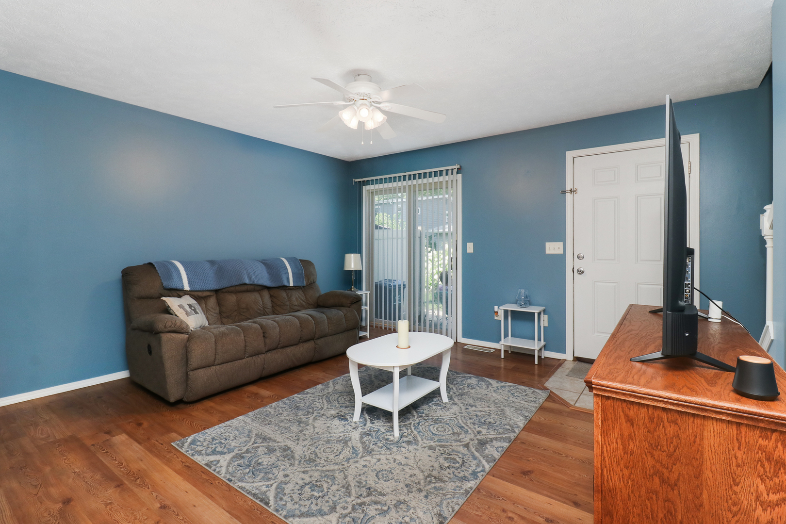 3 Ross Drive 7