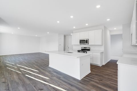 Tiny photo for 589 Wexford Drive, Elgin, IL 60124 (MLS # 12478663)