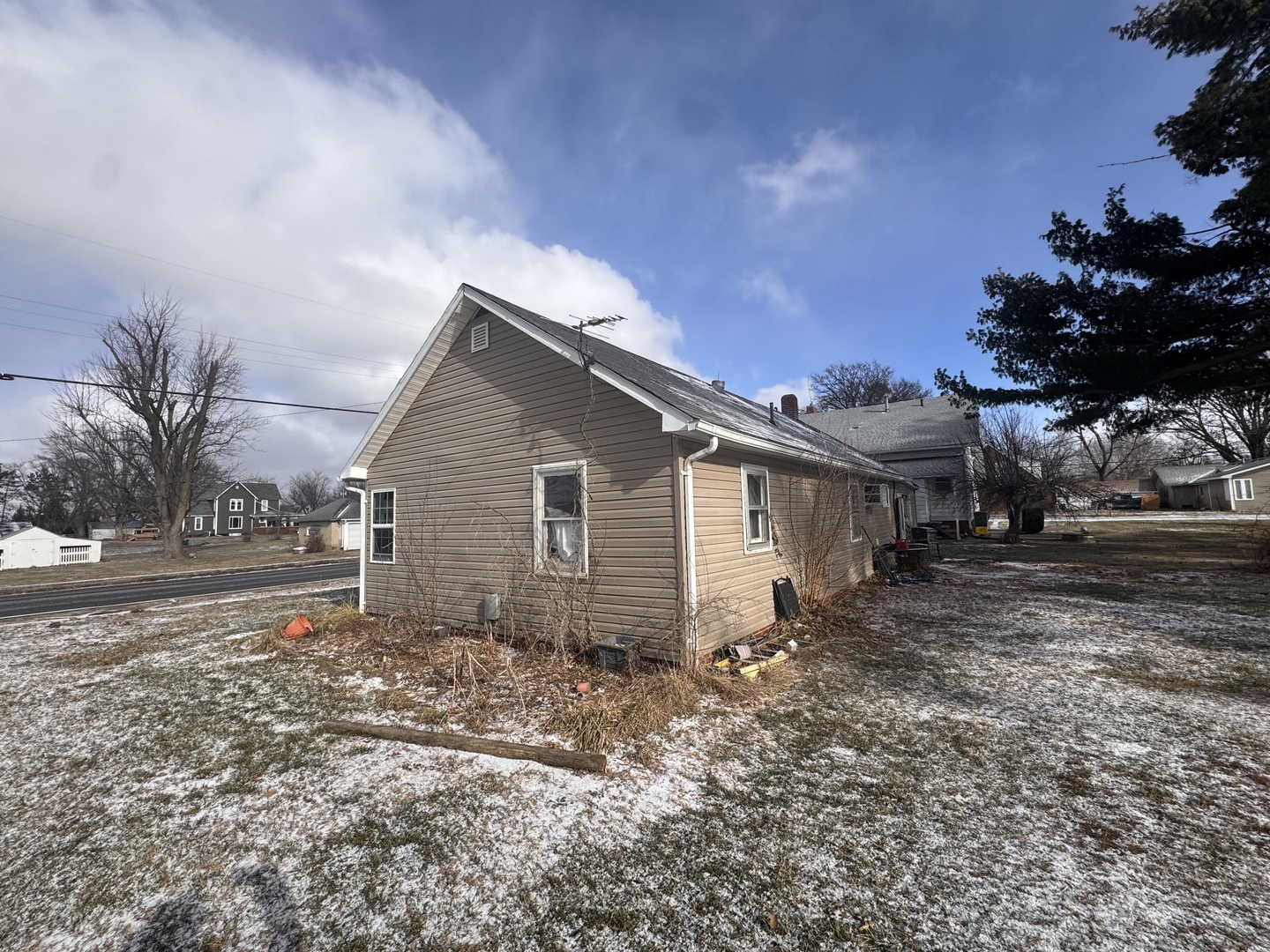 315 W Washington Street
