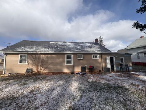 Tiny photo for 315 W Washington Street, Blandinsvile, IL 61420 (MLS # 12550797)