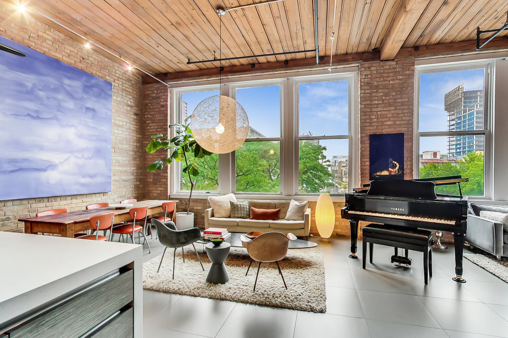 1327 W Washington Boulevard 2H