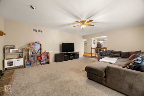 Tiny photo for 8313 Aster Lane, Tinley Park, IL 60477 (MLS # 12504557)