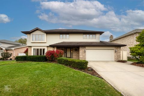 Photo of 8313 Aster Lane, Tinley Park, IL 60477 (MLS # 12504557)