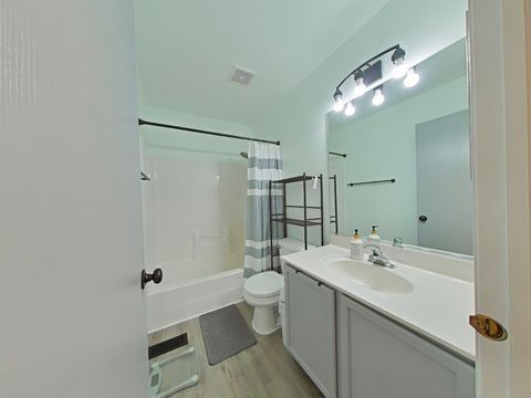 Tiny photo for 1748 Hazelnut Lane, Aurora, IL 60504 (MLS # 12673414)