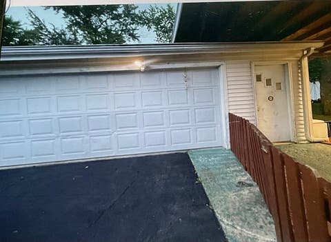 Tiny photo for 1305 Glenwood Road, Bloomington, IL 61704 (MLS # 12717570)