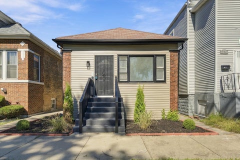 Tiny photo for 710 E 92nd Place, Chicago, IL 60619 (MLS # 12794622)