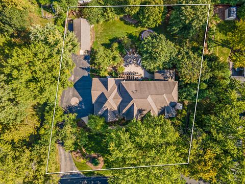 Tiny photo for 463 Hampshire Lane, Lakewood, IL 60014 (MLS # 12484880)