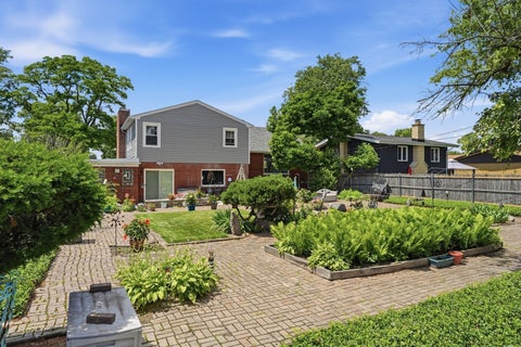 Tiny photo for 9817 Tulley Avenue, Oak Lawn, IL 60453 (MLS # 12733553)
