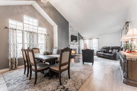 Tiny photo for 30W013 Juniper Court, Warrenville, IL 60555 (MLS # 12489757)