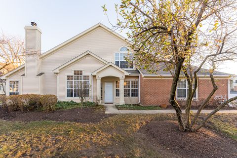 Photo of 30W013 Juniper Court, Warrenville, IL 60555 (MLS # 12489757)