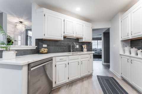 Tiny photo for 30W013 Juniper Court, Warrenville, IL 60555 (MLS # 12489757)