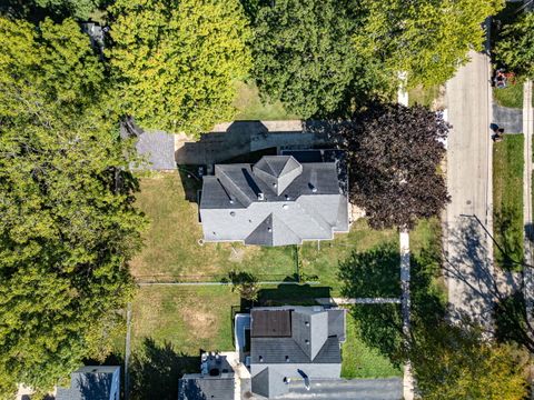 Tiny photo for 305 W Perry Street, Belvidere, IL 61008 (MLS # 12481170)