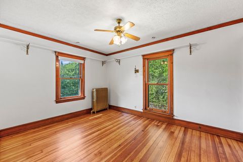 Tiny photo for 305 W Perry Street, Belvidere, IL 61008 (MLS # 12481170)