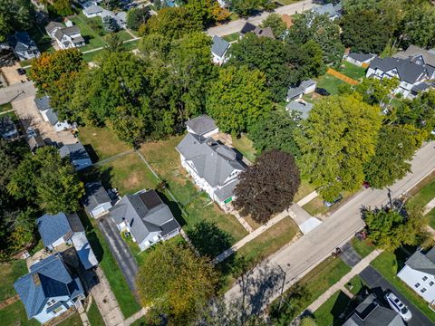Tiny photo for 305 W Perry Street, Belvidere, IL 61008 (MLS # 12481170)