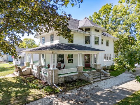 Tiny photo for 305 W Perry Street, Belvidere, IL 61008 (MLS # 12481170)