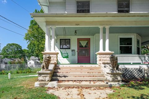 Tiny photo for 305 W Perry Street, Belvidere, IL 61008 (MLS # 12481170)