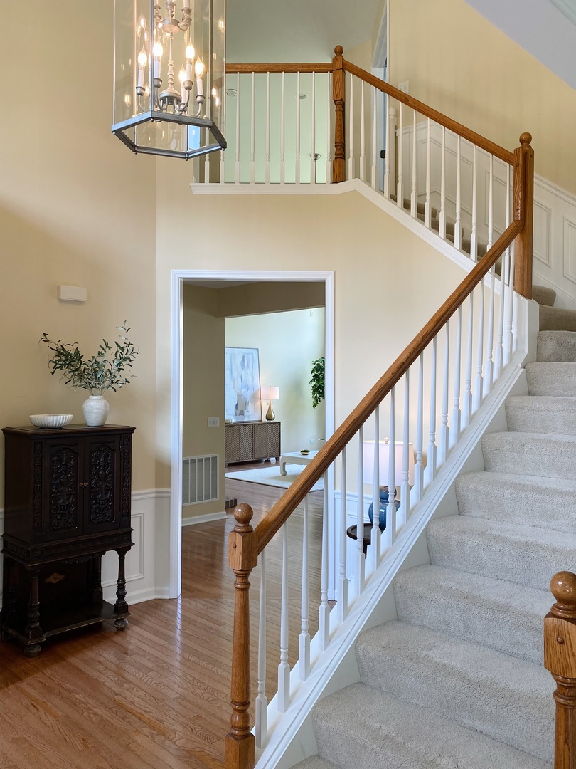 1329 Turnberry Lane
