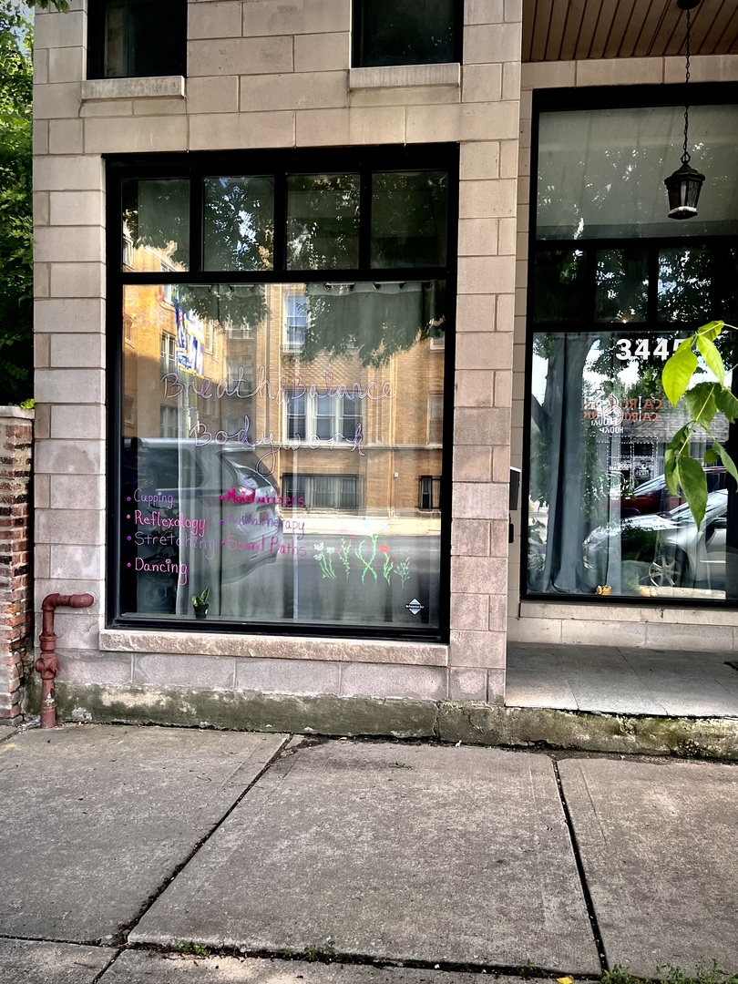 3445 W Foster Avenue STORE