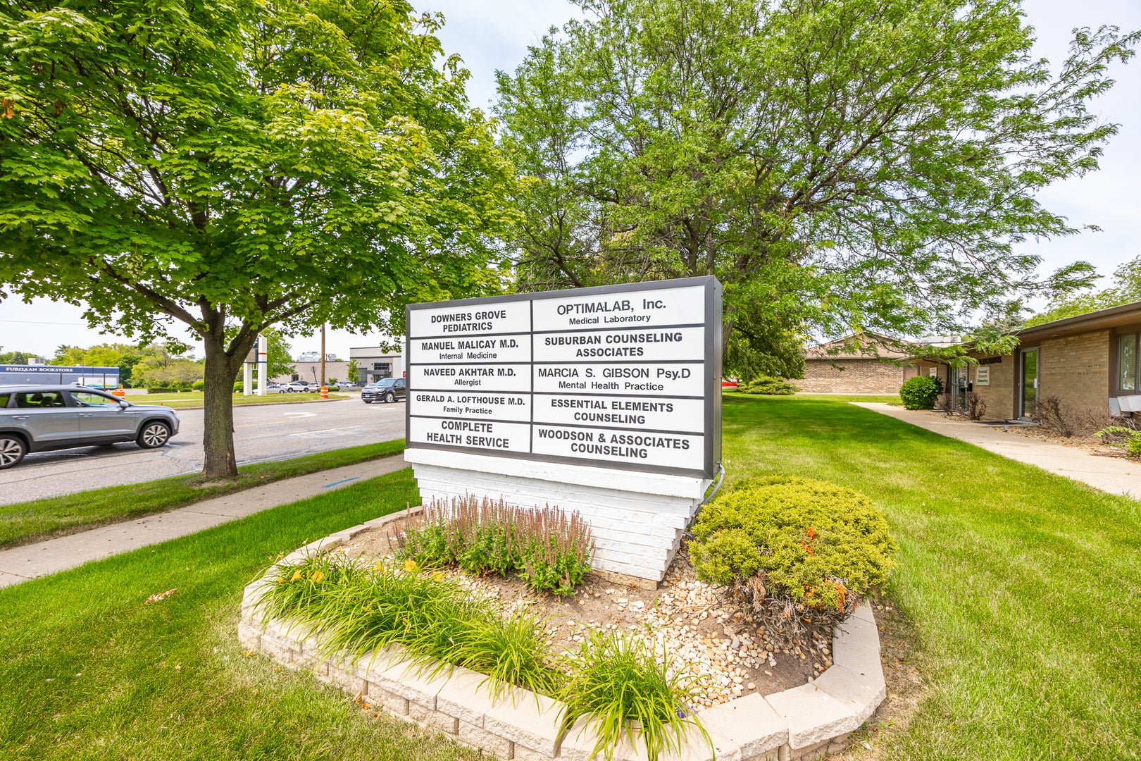 402 W Boughton Road 402A
