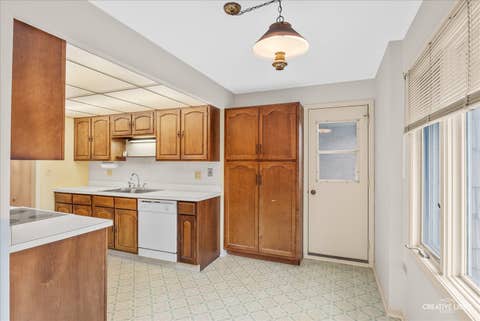 Tiny photo for 1730 W GALENA Boulevard #305W, Aurora, IL 60506 (MLS # 12668442)