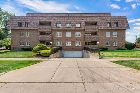Tiny photo for 1730 W GALENA Boulevard #305W, Aurora, IL 60506 (MLS # 12668442)