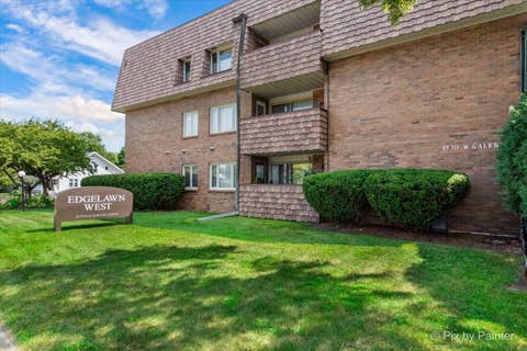 Tiny photo for 1730 W GALENA Boulevard #305W, Aurora, IL 60506 (MLS # 12668442)