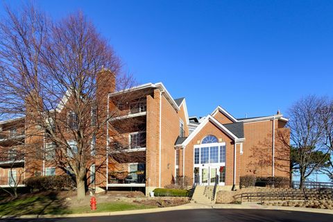 Photo of 91 Hunt Club Drive #91, St. Charles, IL 60174 (MLS # 12499193)