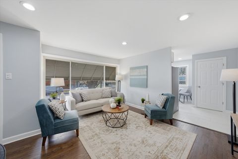 Tiny photo for 2658 W 83rd Street, Chicago, IL 60652 (MLS # 12619902)