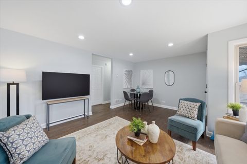 Tiny photo for 2658 W 83rd Street, Chicago, IL 60652 (MLS # 12619902)