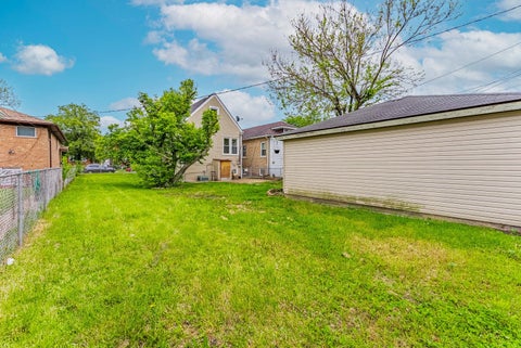 Tiny photo for 1330 Ridgeland Avenue, Berwyn, IL 60402 (MLS # 12708596)