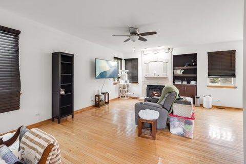 Tiny photo for 2607 W Westwood Court, Carpentersville, IL 60110 (MLS # 12751417)