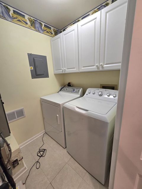 Tiny photo for 603 THISTLE Lane, Prospect Heights, IL 60070 (MLS # 12468800)